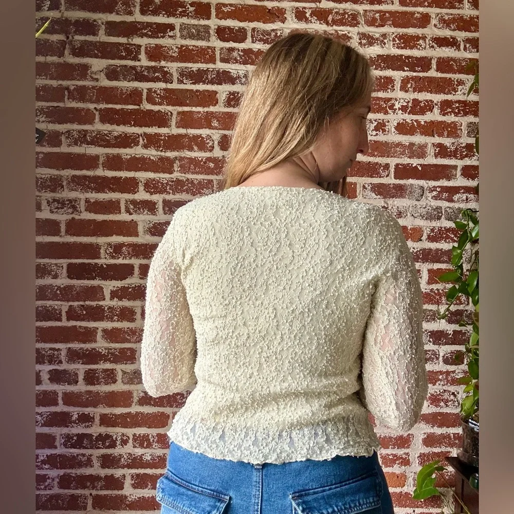 Peaces Y2K Cream Lace Long Sleeve Top